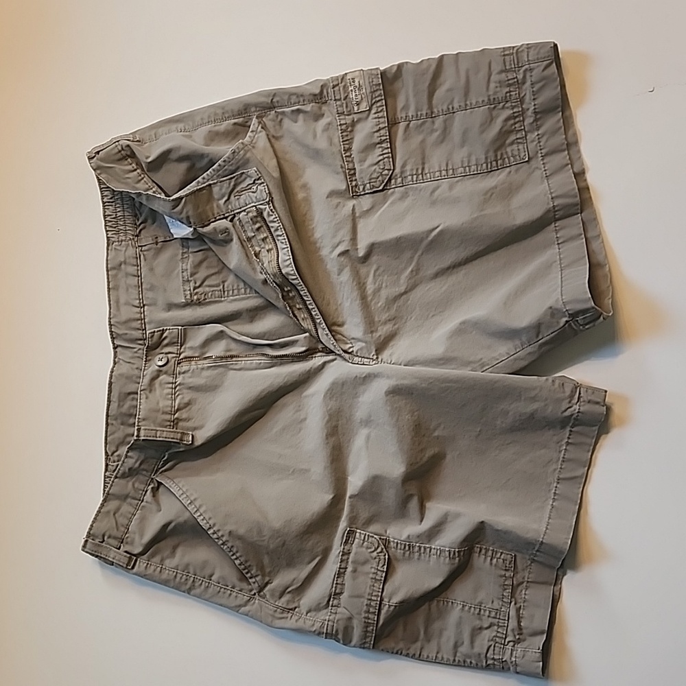 WRANGLER CARGO LIGHTWEIGHT SHORT SZ L